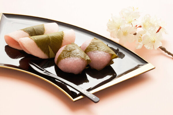 北海道の春の味覚と言えば！？定番の桜餅に、北海道ならではのこの時期が旬の魚も…!?　サムネイル
