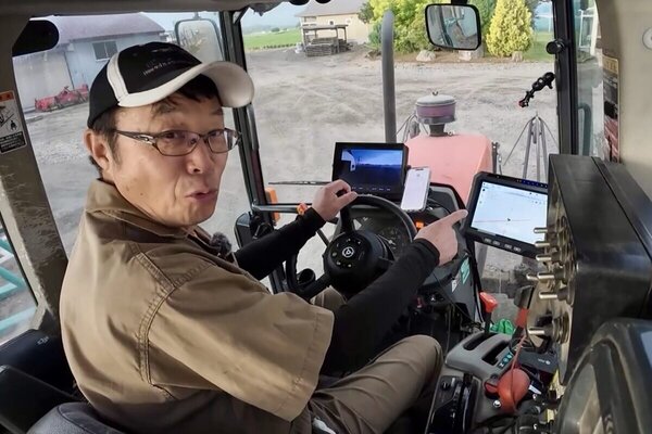 北海道十勝の農作物が雨不足で不作の予感…??GPSを活用したトラクター作業でジャガイモの疫病を防げ！　サムネイル