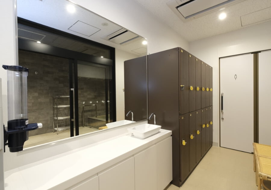 sauna_slide04.jpg