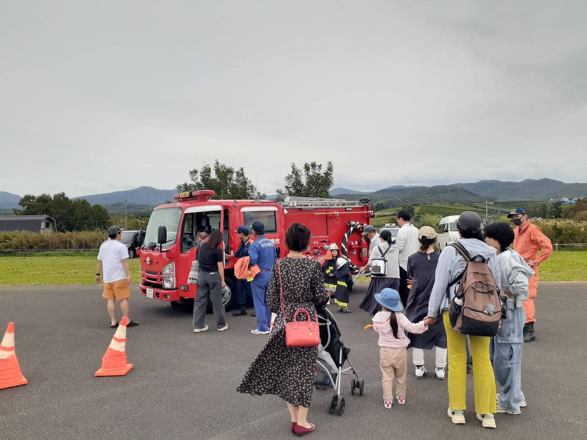 はたらく車コーナー消防車.jpg